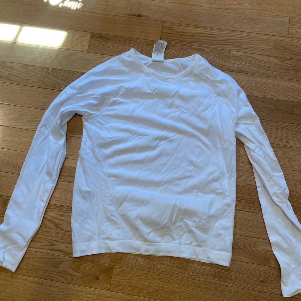 Athelta girl power up shirt